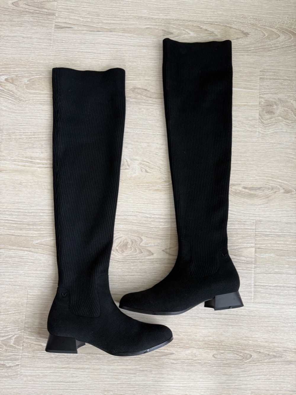 Women’s Over-the-Knee Stretch Knit Boots — Black
